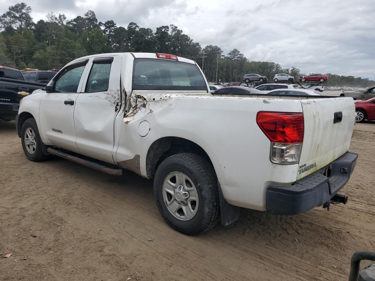 2012 Toyota Tundra - Image 2