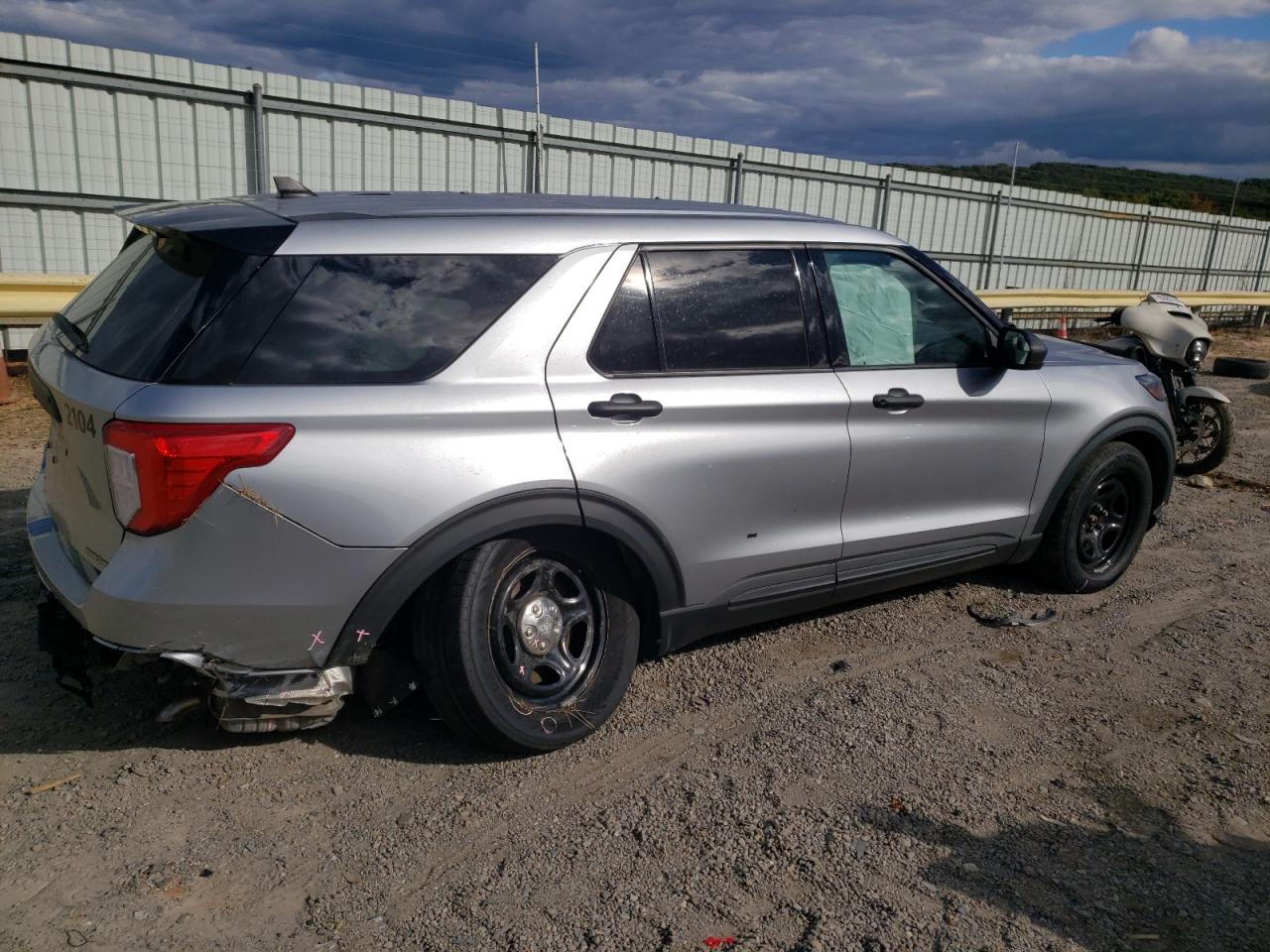 2021 Ford Explorer - Image 3