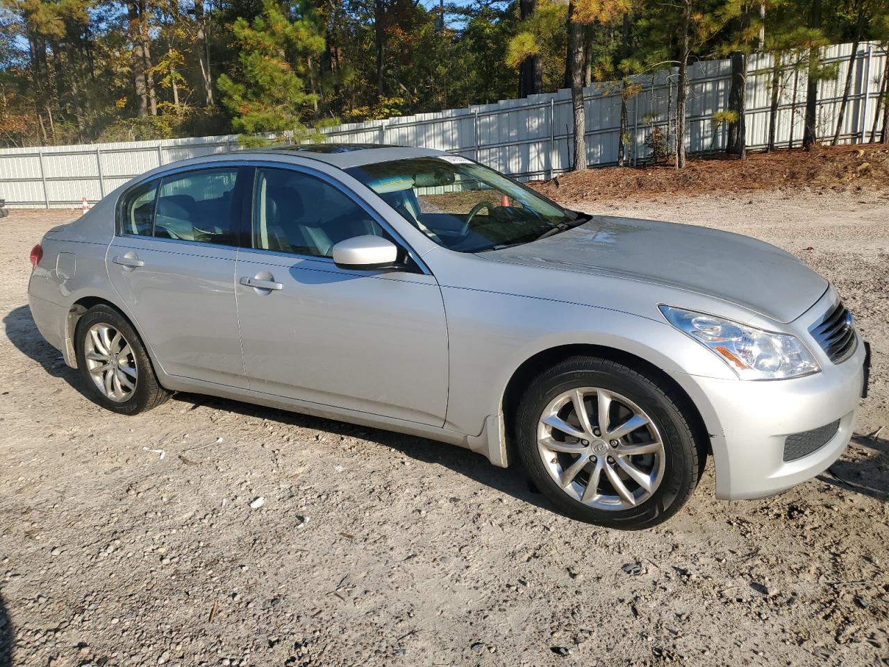 2009 Infiniti G - Image 4