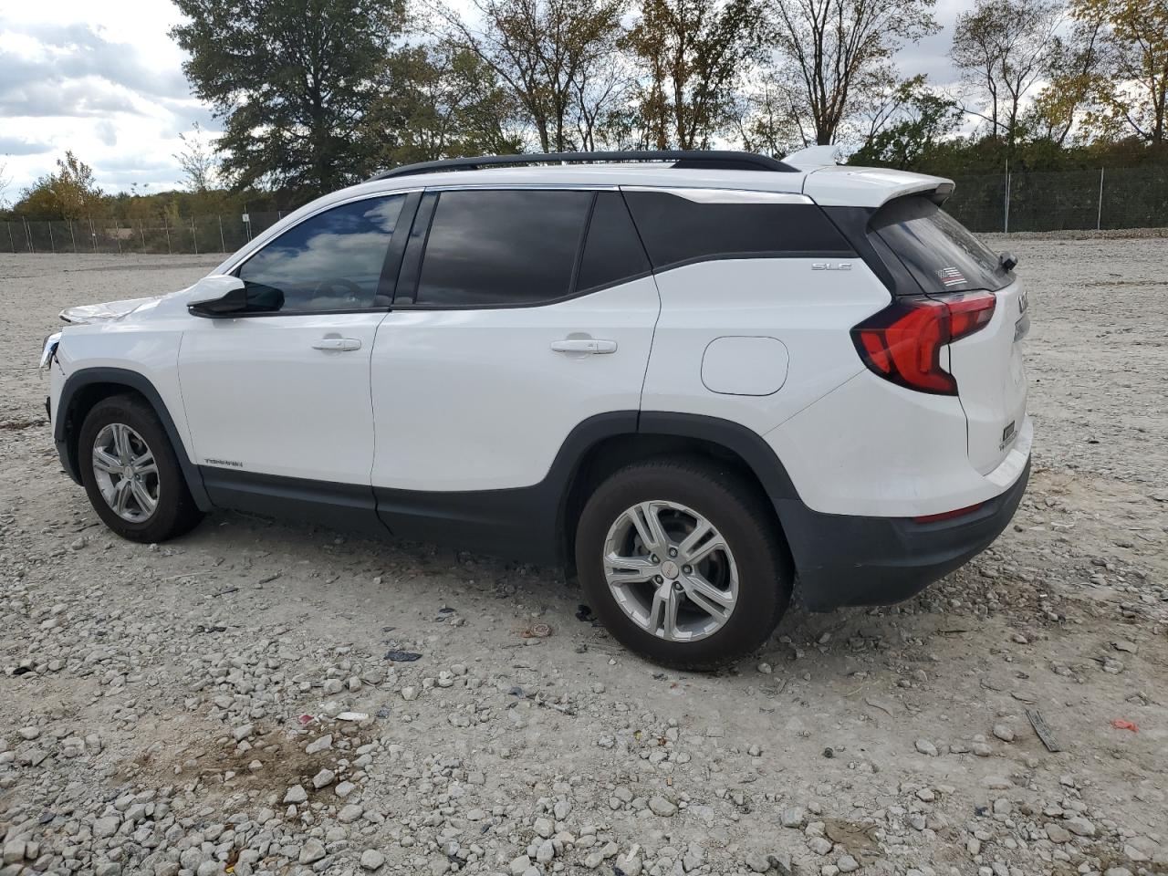 2018 GMC Terrain - Image 2