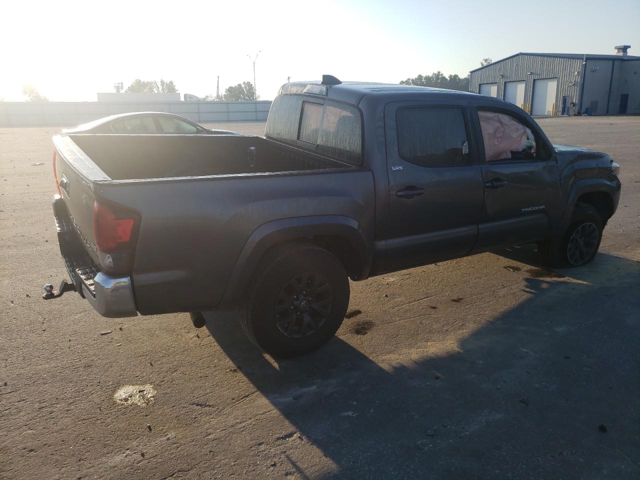 2021 Toyota Tacoma - Image 3