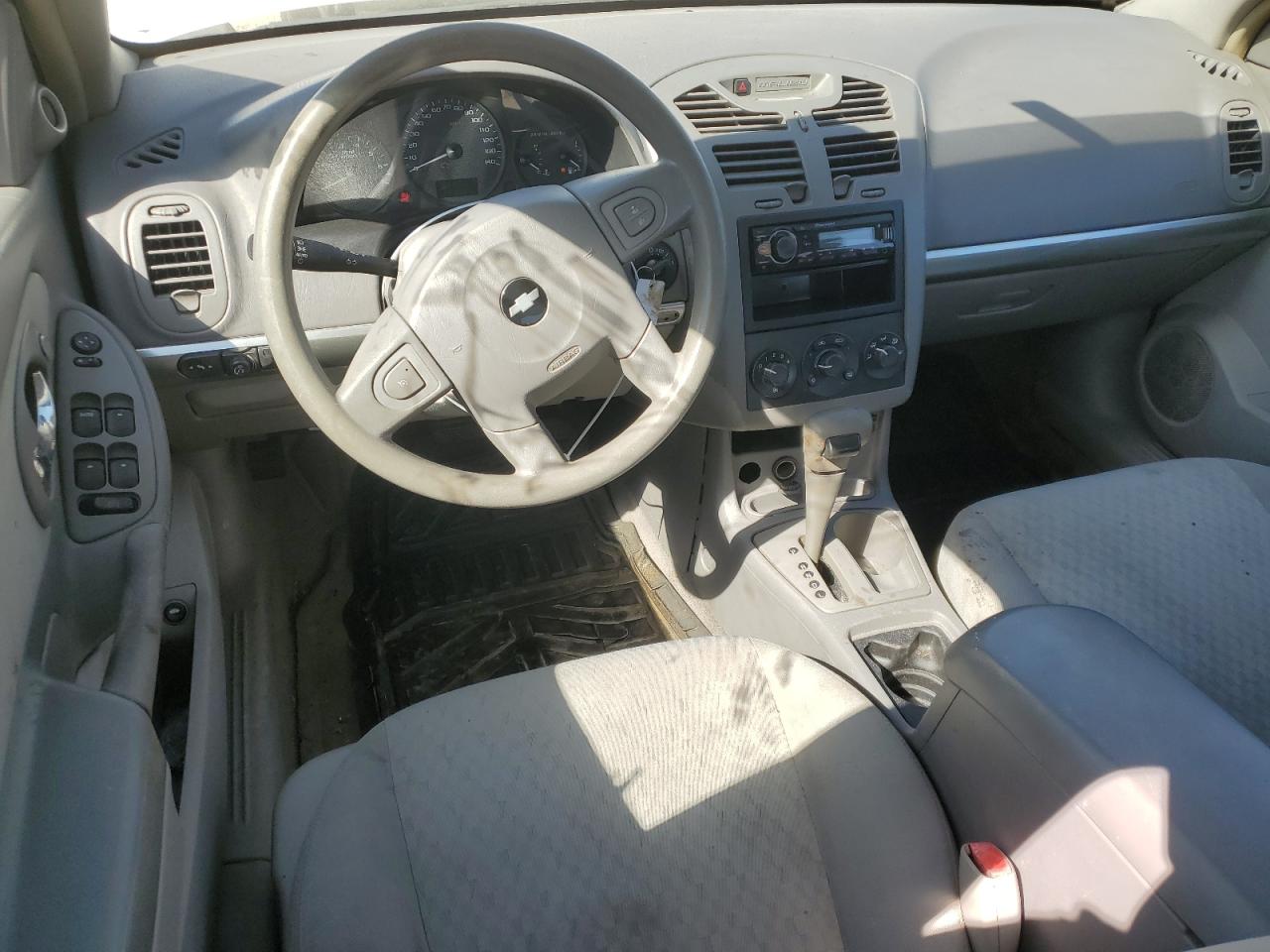 2005 Chevrolet Malibu - Image 8