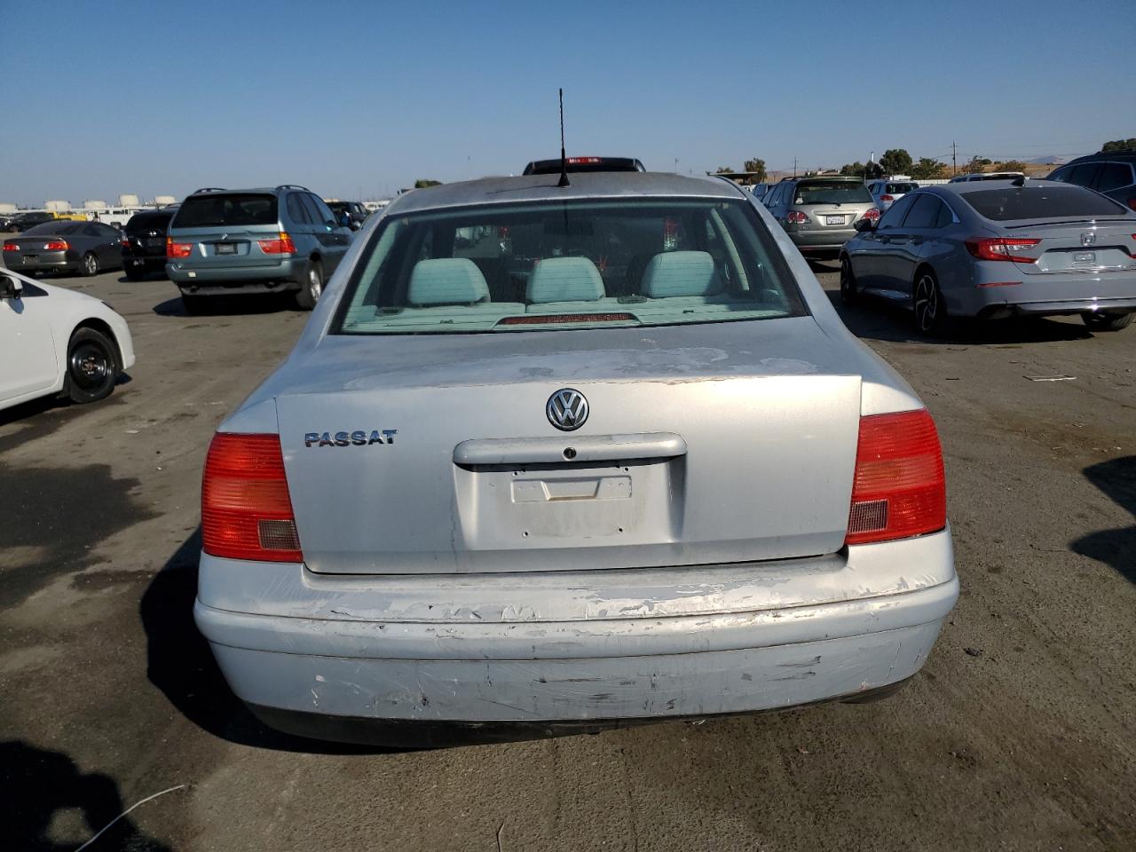 WVWAC63B41P013693 2001 Volkswagen Passat Gls