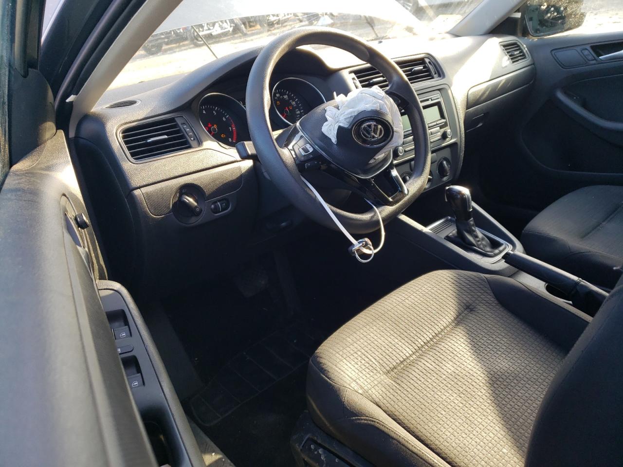 2015 Volkswagen Jetta Base VIN: 3VW2K7AJ3FM348137 Lot: 78356364