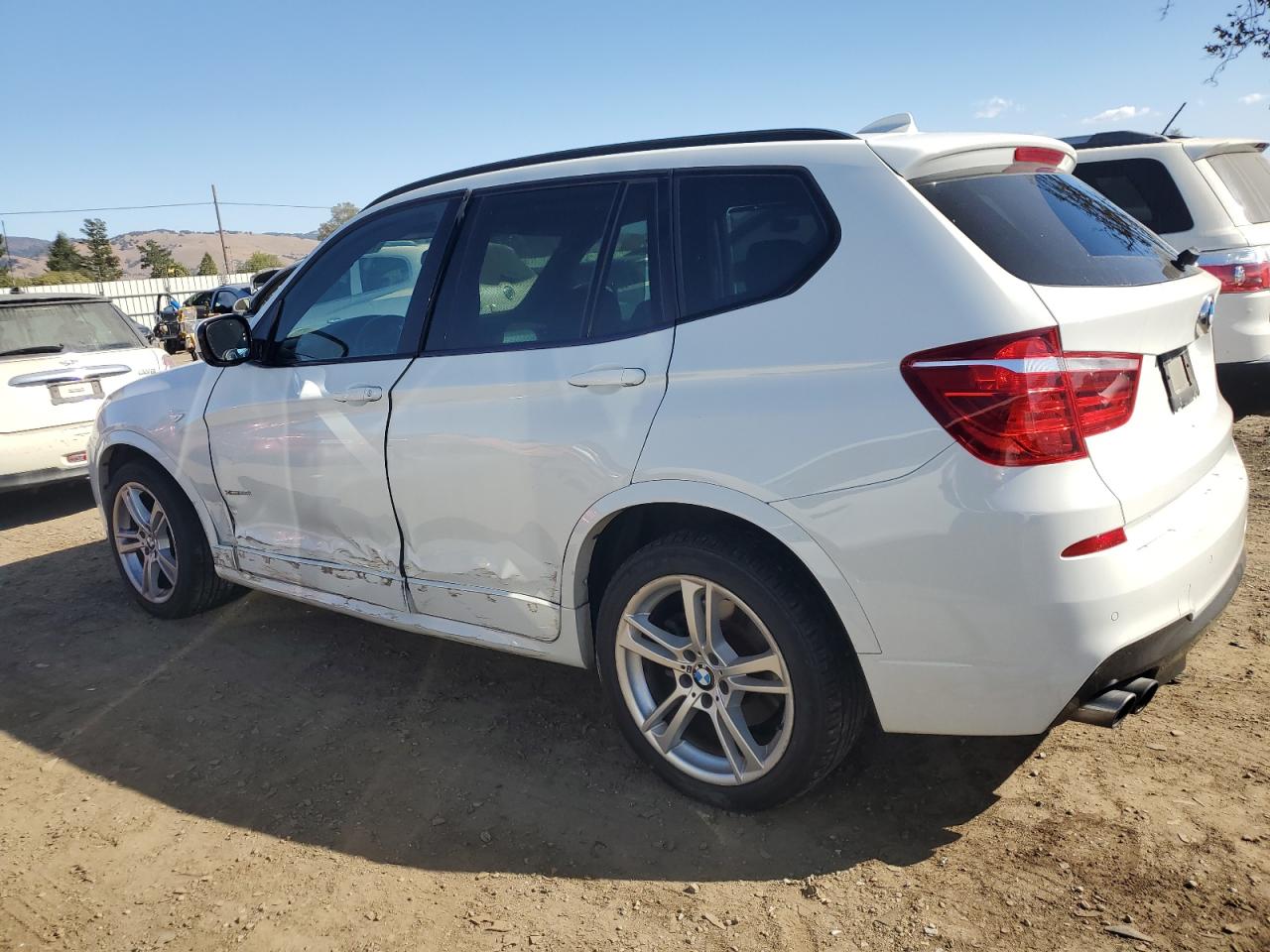 VIN 5UXWX7C52E0E76054 2014 BMW X3 no.2