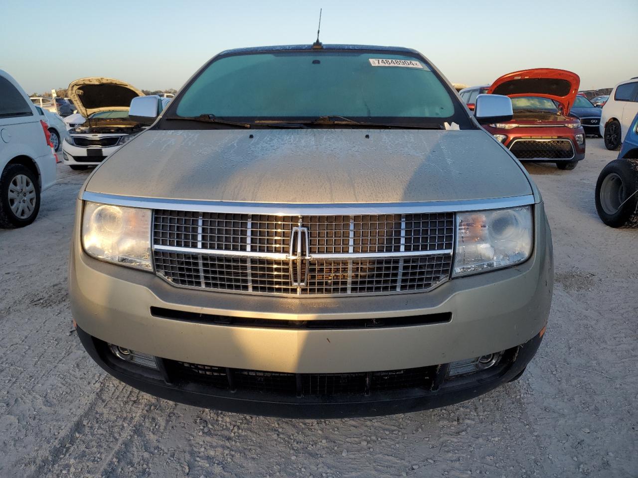 2010 Lincoln MKX - Image 5