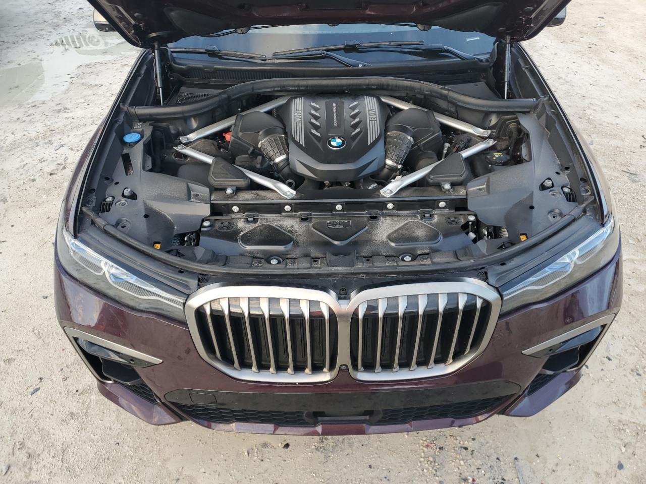 5UXCX6C02N9L42820 2022 BMW X7 M50I