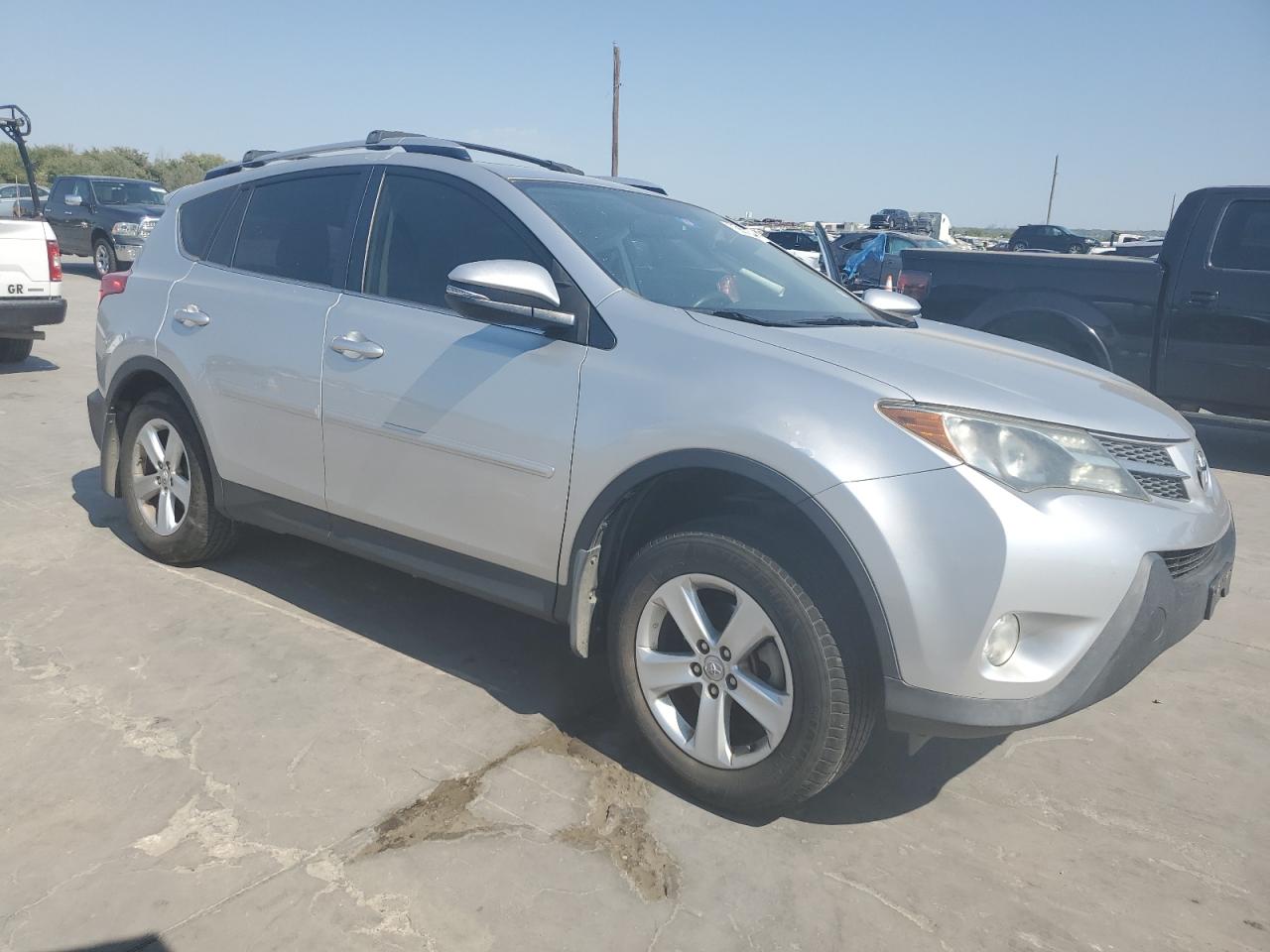 VIN JTMWFREV2D5017375 2013 TOYOTA RAV4 no.4