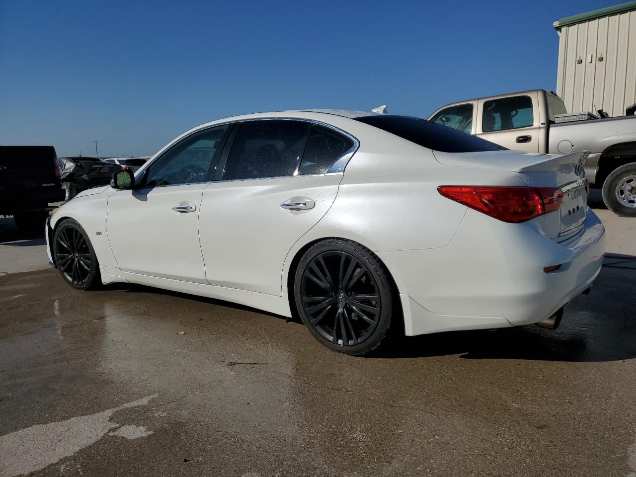 2017 Infiniti Q50 - Image 2