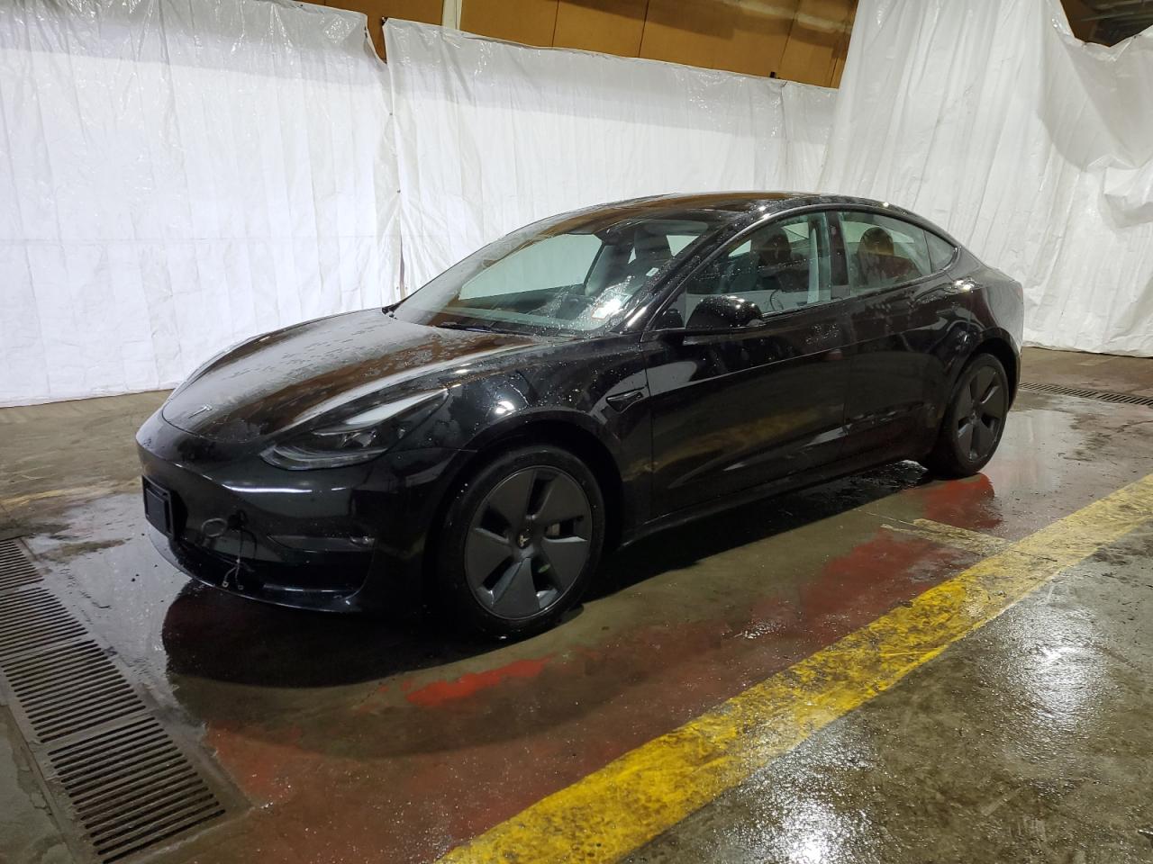 5YJ3E1EB0PF685465 2023 TESLA MODEL 3 - Image 1