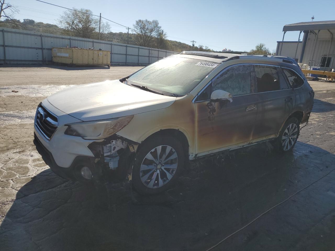 2018 Subaru Outback - Image 1