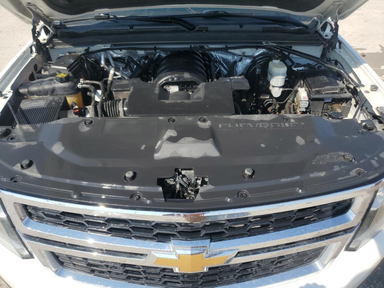 1GNSKJKC9FR530141 2015 Chevrolet Suburban K1500 Lt