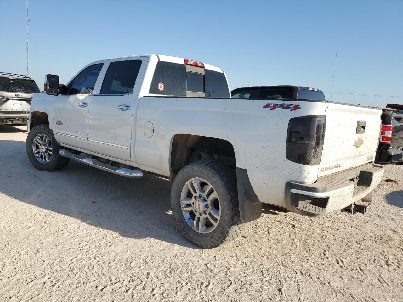 2015 Chevrolet Silverado - Image 2