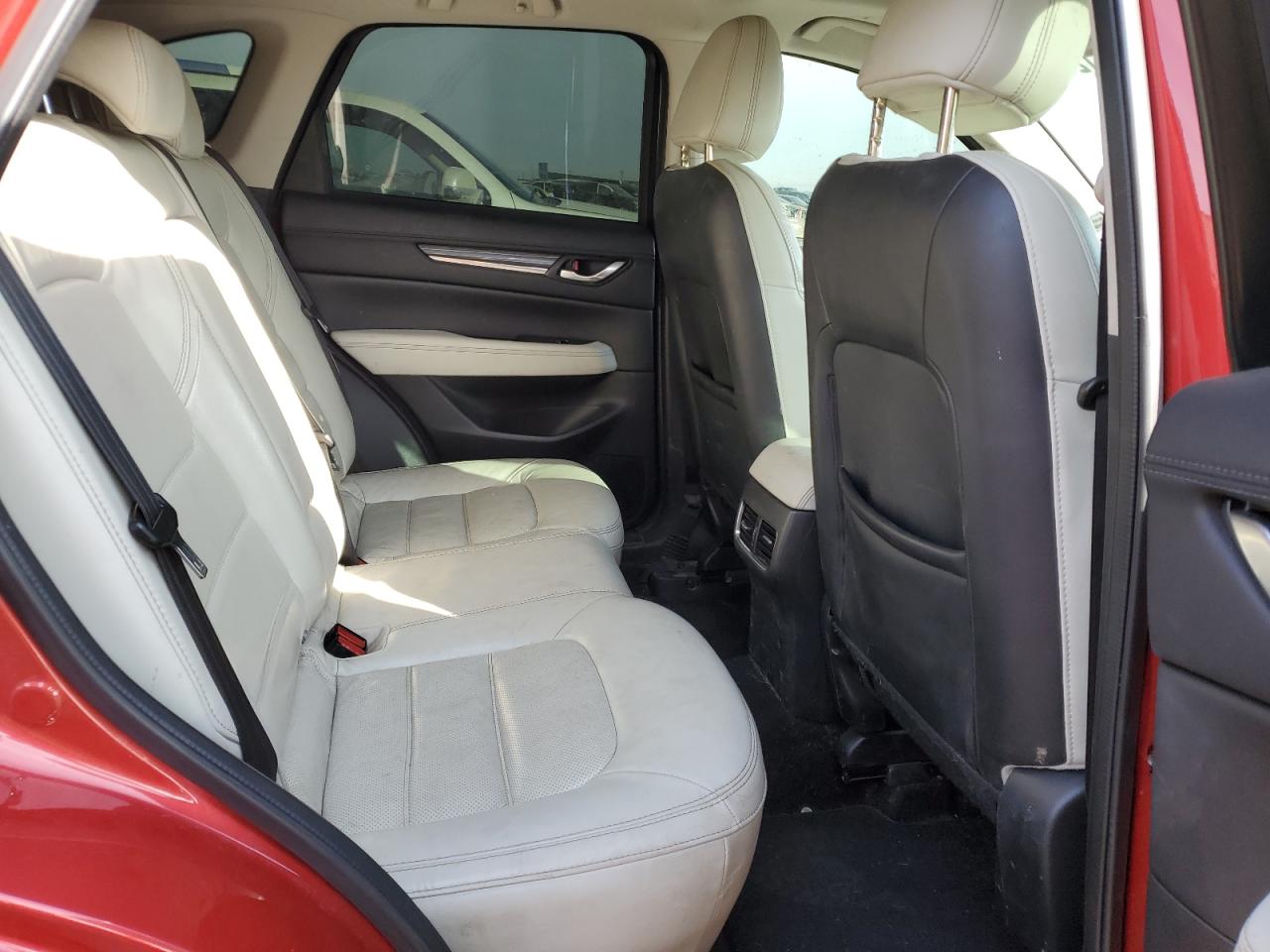 2018 Mazda Cx-5 Grand Touring VIN: JM3KFBDM3J0323306 Lot: 76612214