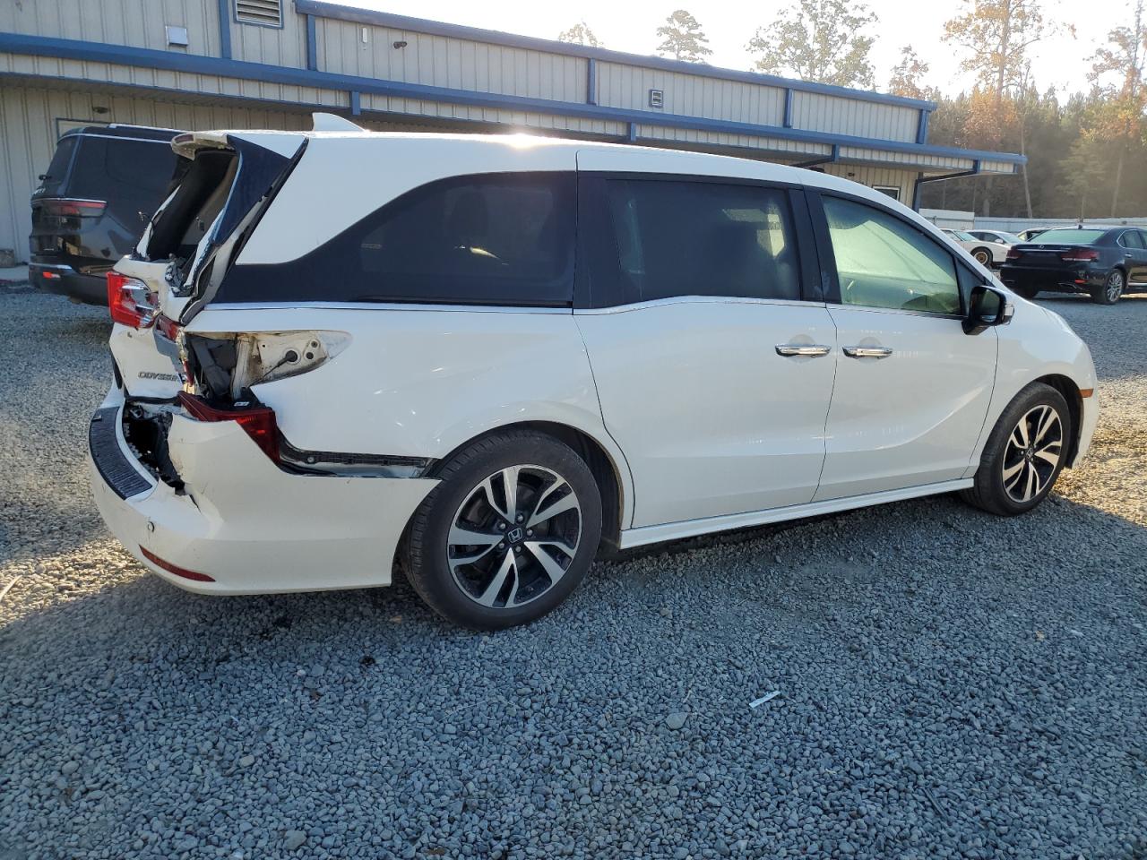 2018 Honda Odyssey - Image 3
