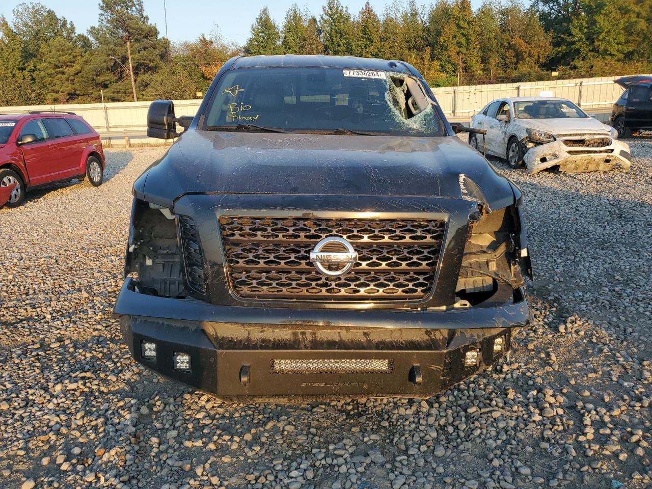 VIN 1N6AA1E53KN525603 2019 NISSAN TITAN no.5