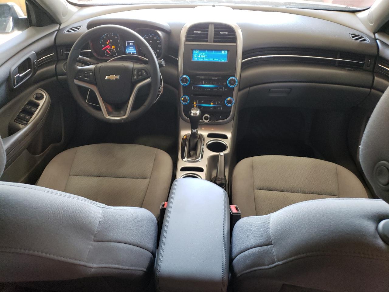 2014 Chevrolet Malibu - Image 8