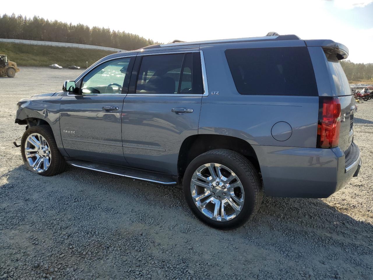 2015 Chevrolet Tahoe - Image 2