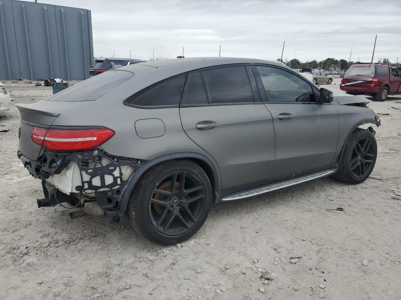 2019 Mercedes-Benz GLE - Image 3