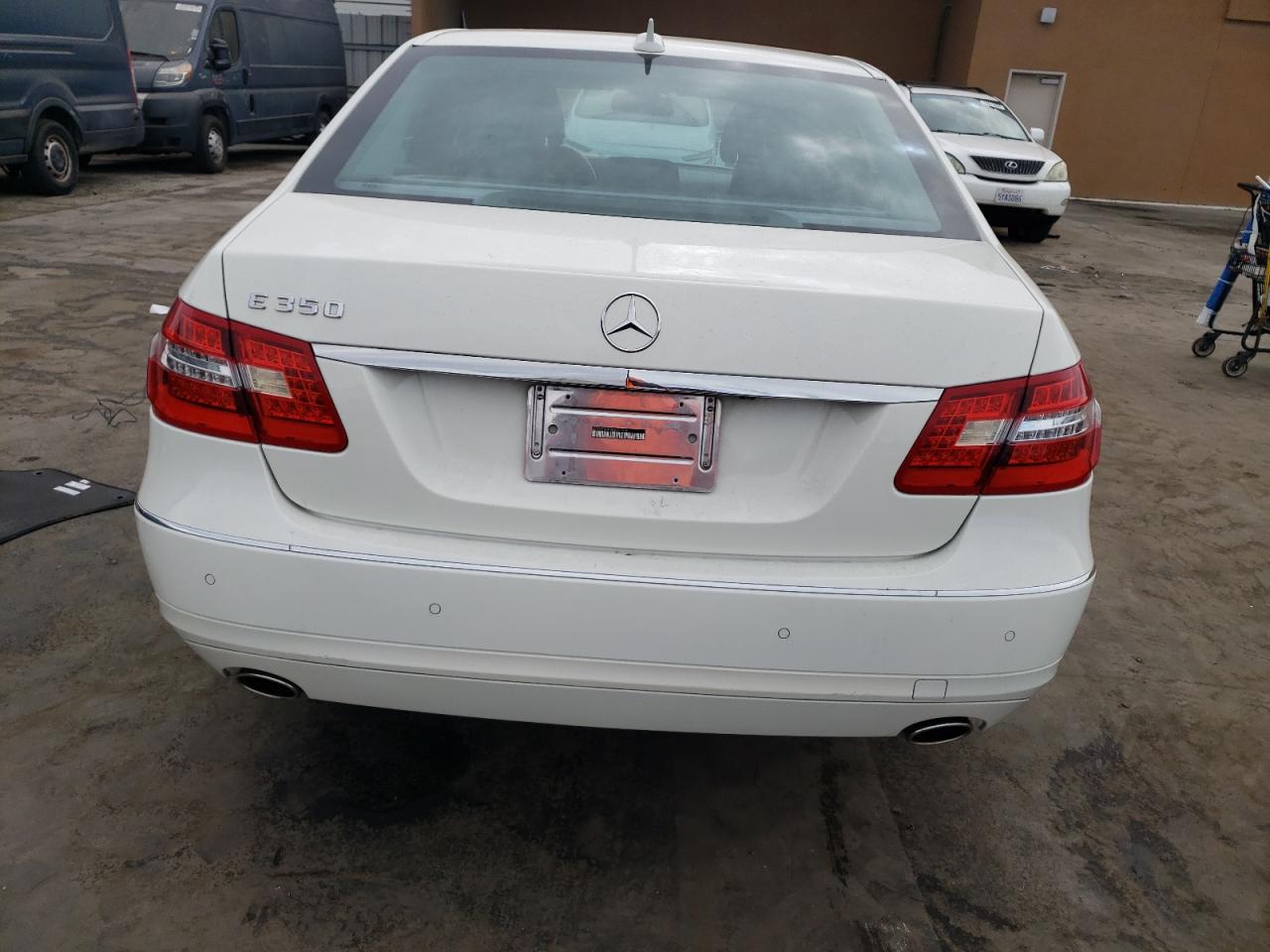 2011 Mercedes-Benz E 350 VIN: WDDHF5GB9BA422230 Lot: 76386954