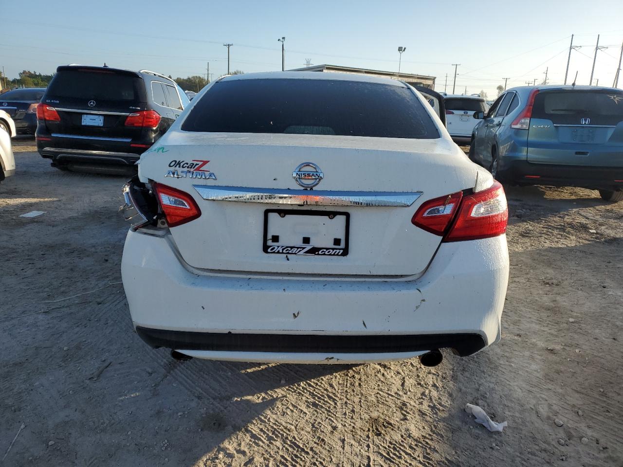 2017 Nissan Altima - Image 6