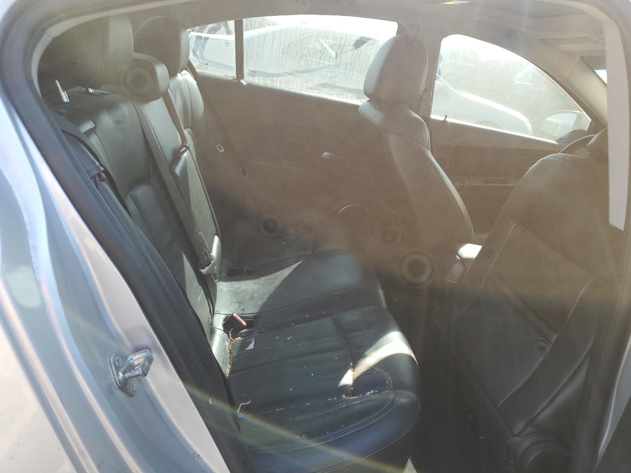 2011 Chevrolet Cruze - Image 10