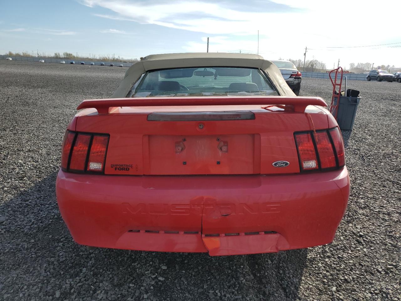 2003 Ford Mustang VIN: 1FAFP44483F402138 Lot: 77937624