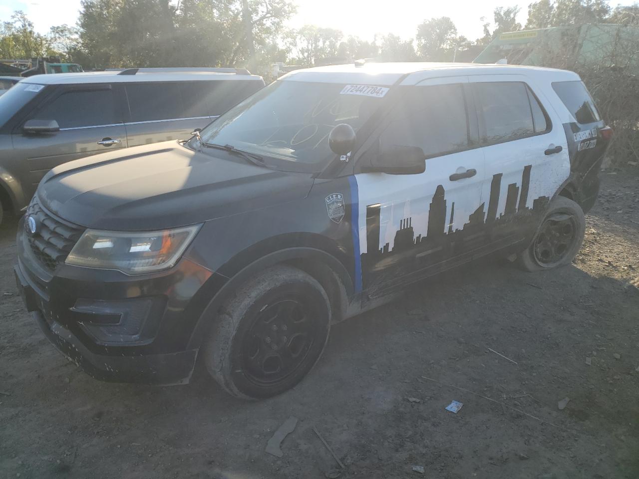 1FM5K8AR8GGA19484 2016 FORD EXPLORER - Image 1