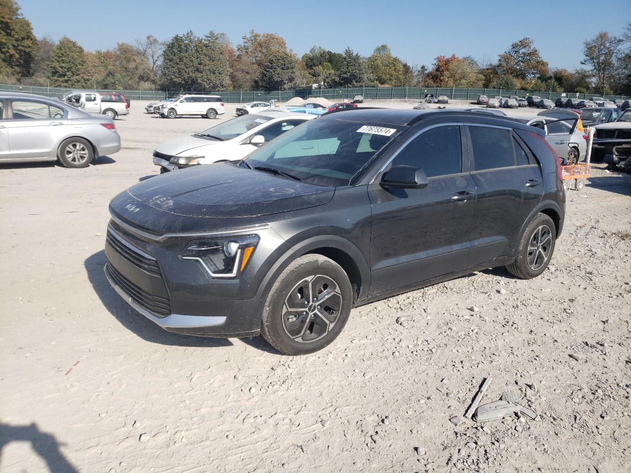 2023 Kia Niro - Image 1