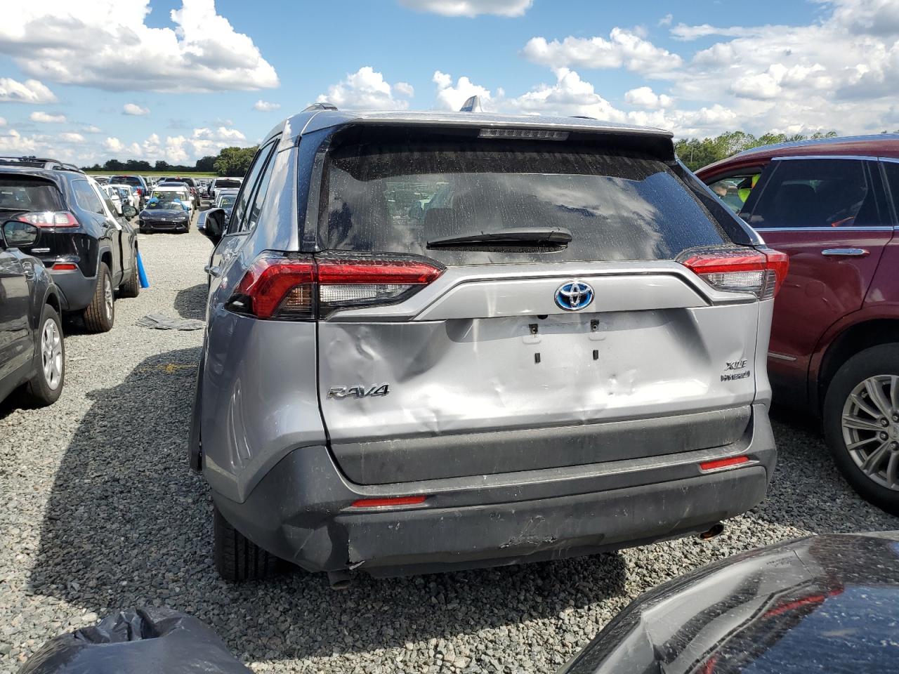 2023 Toyota Rav4 Xle Premium VIN: JTMB6RFV9PD542747 Lot: 74137034