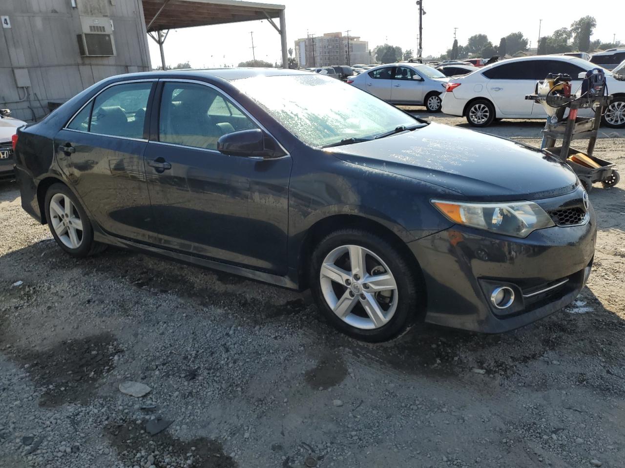 2014 Toyota Camry - Image 4