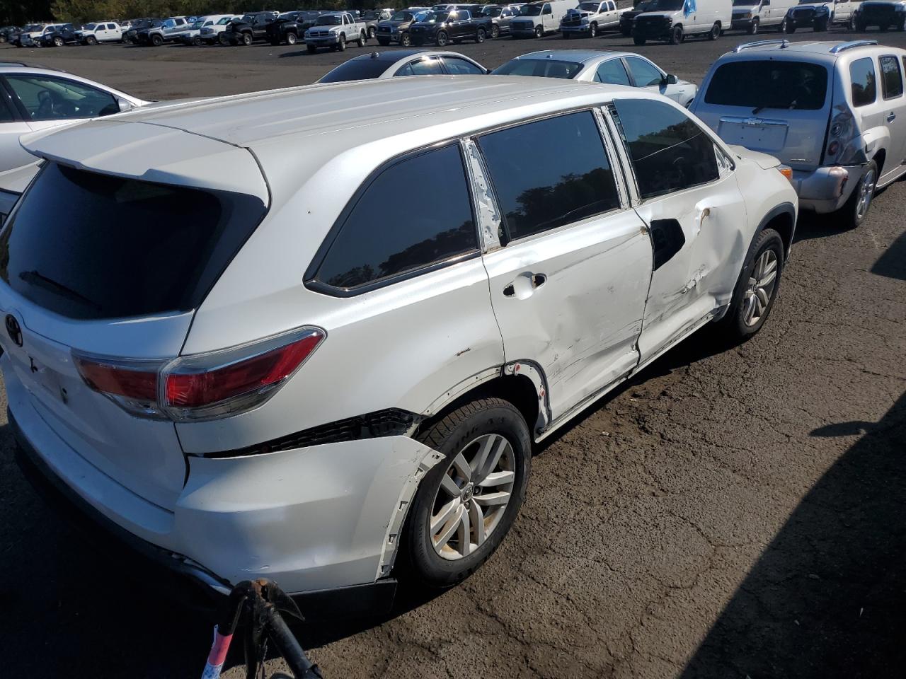 5TDBKRFH6FS118841 2015 Toyota Highlander Le