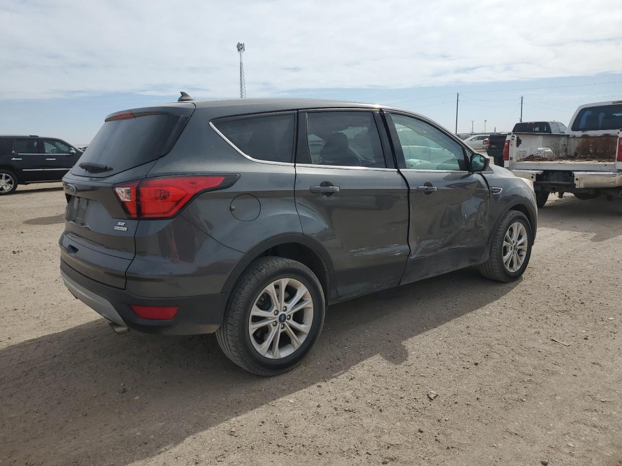 2019 Ford Escape - Image 3