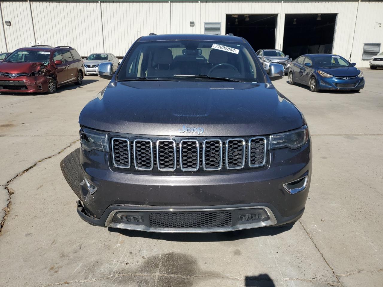 2019 Jeep Grand Cherokee - Image 5