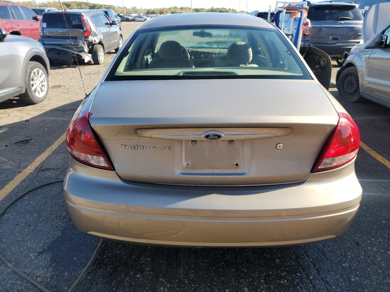 2006 Ford Taurus Se VIN: 1FAFP53U46A228481 Lot: 75950344