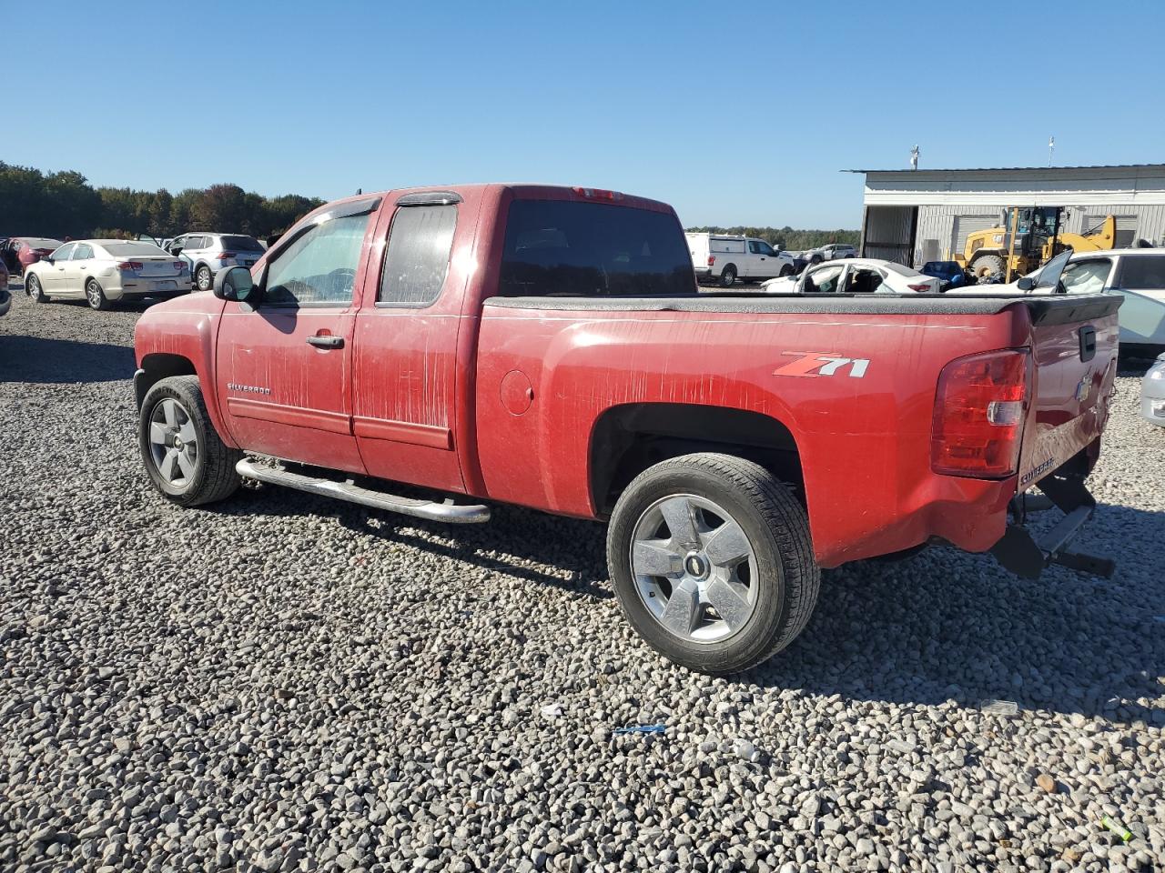 2013 Chevrolet Silverado - Image 2