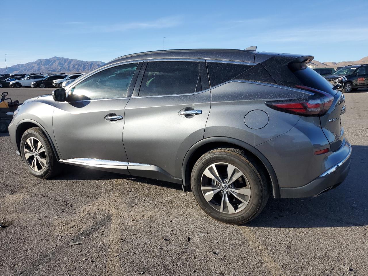 2021 Nissan Murano - Image 2