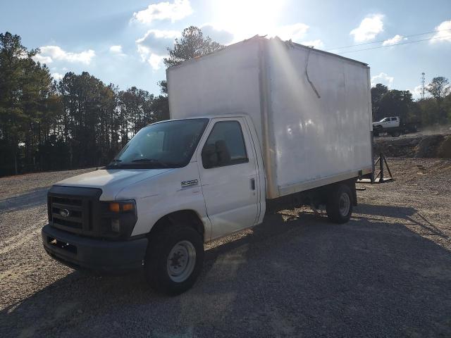 2012 Ford Econoline E350 Super Duty Cutaway Van