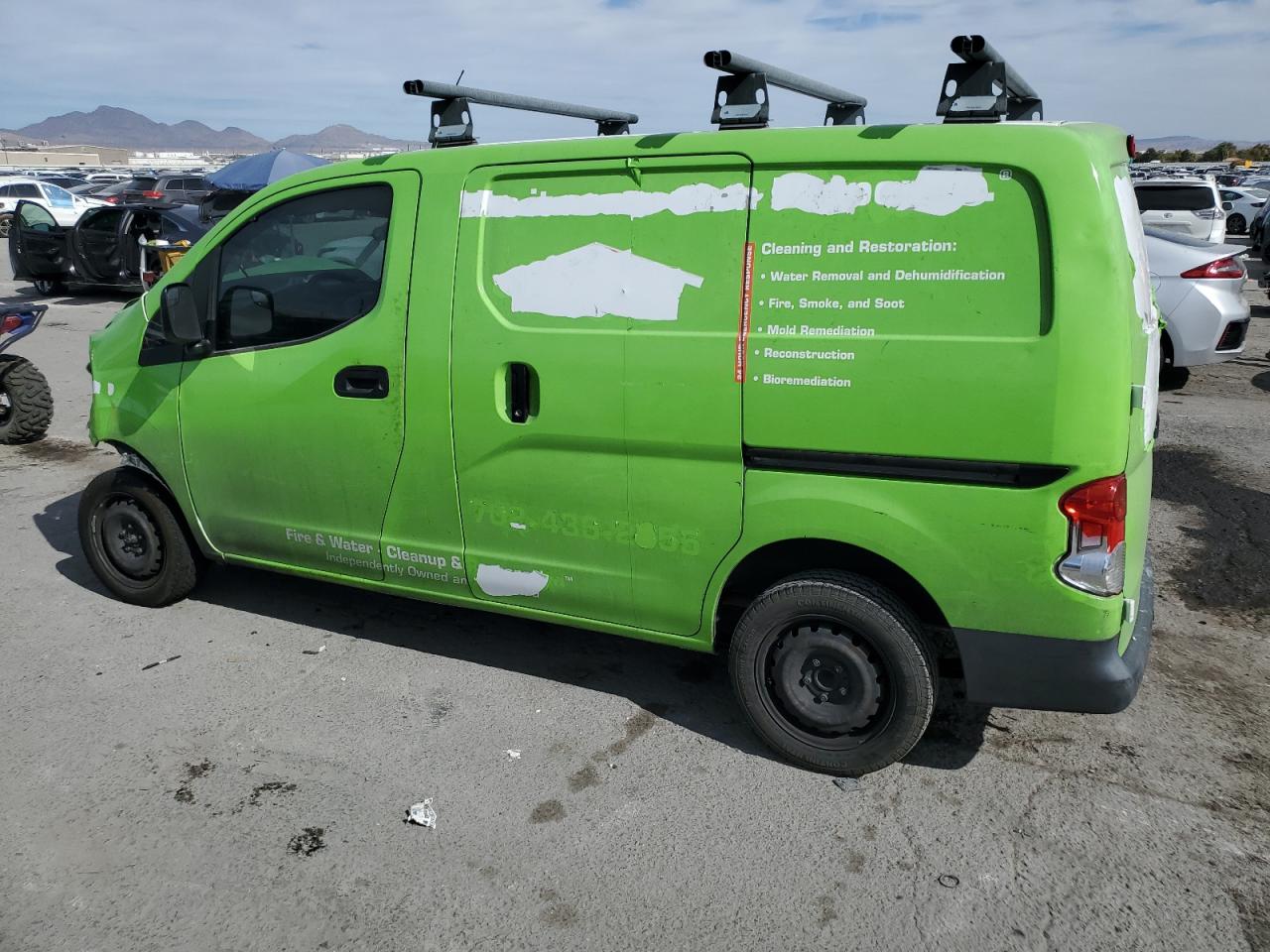 2015 Nissan NV - Image 2