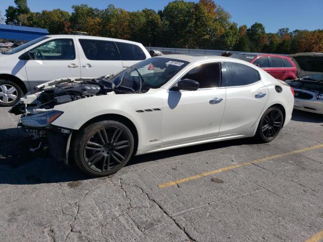 2018 Maserati Ghibli Luxury