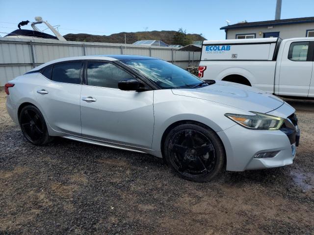 Sedans NISSAN MAXIMA 2016 Srebrny