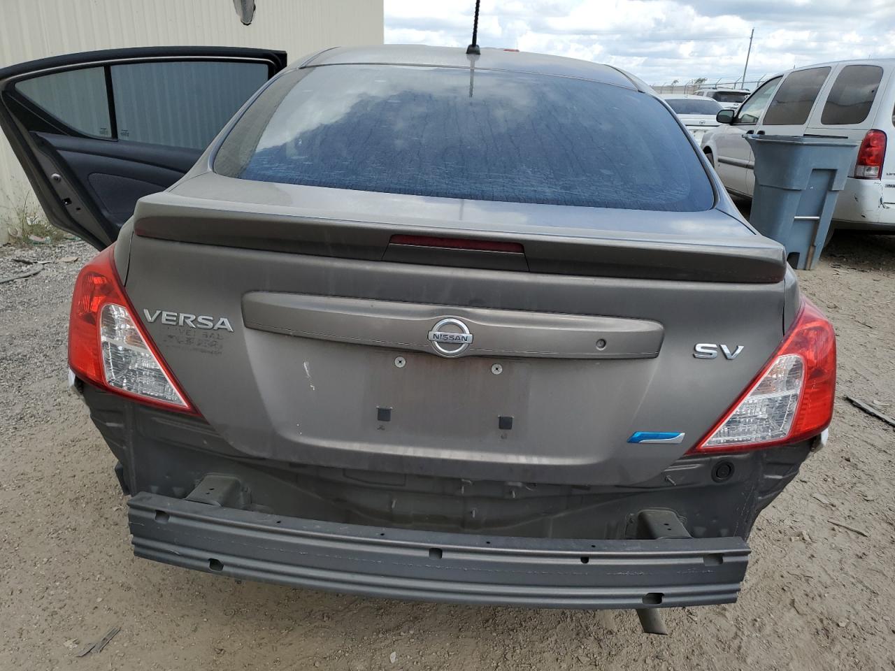 2014 Nissan Versa S VIN: 3N1CN7AP5EK442326 Lot: 74580424