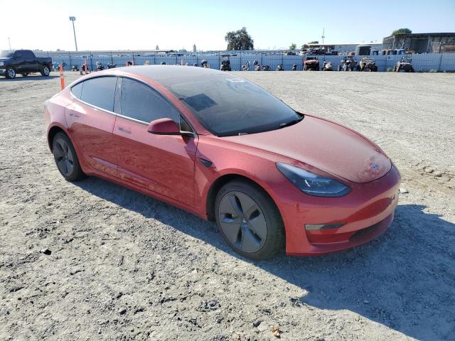  TESLA MODEL 3 2022 Красный