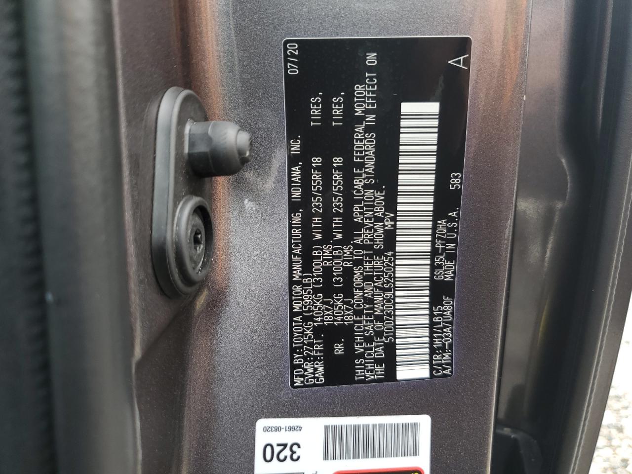 5TDDZ3DC9LS250254 2020 Toyota Sienna Xle