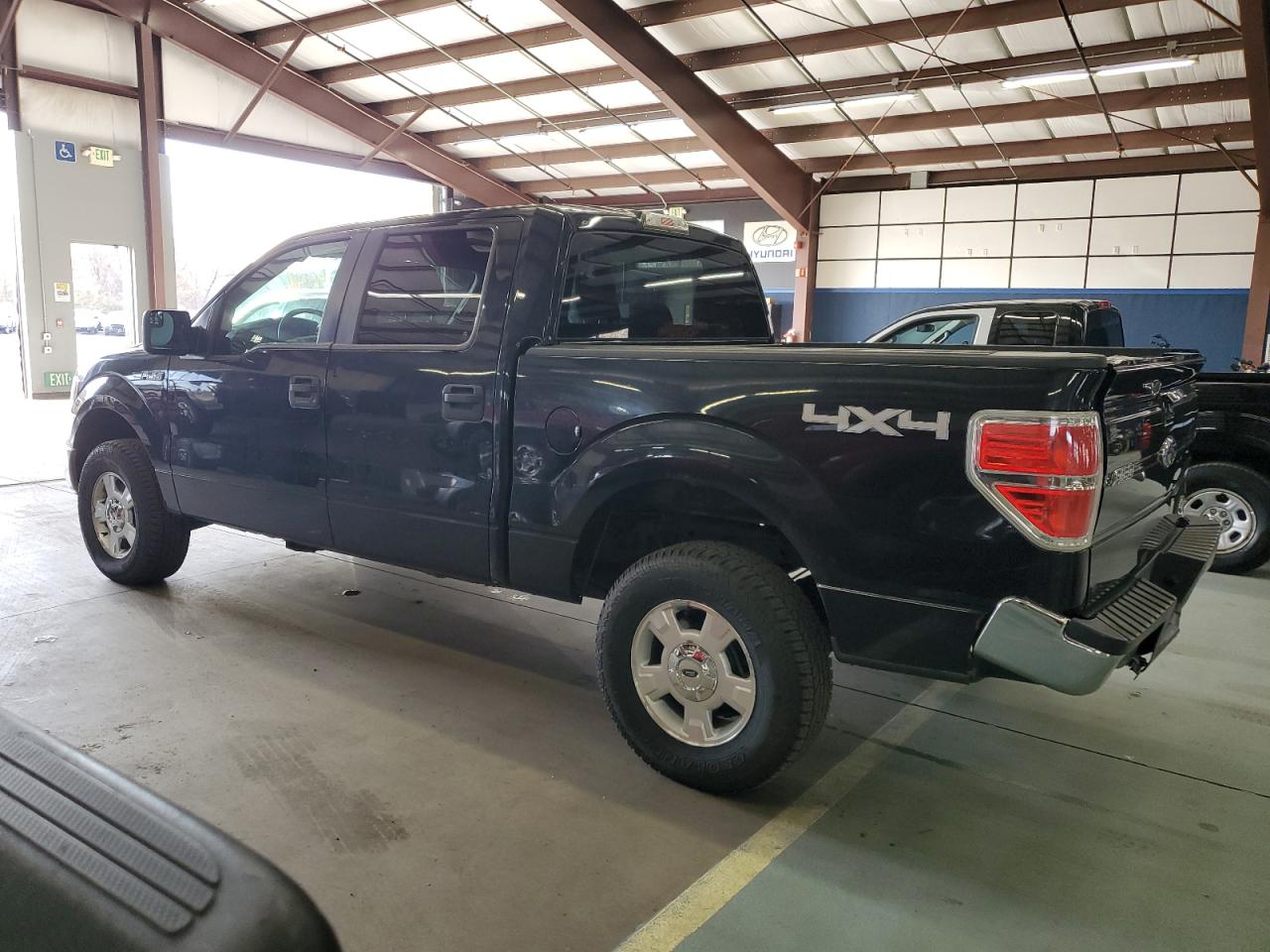 2014 Ford F-150 - Image 2
