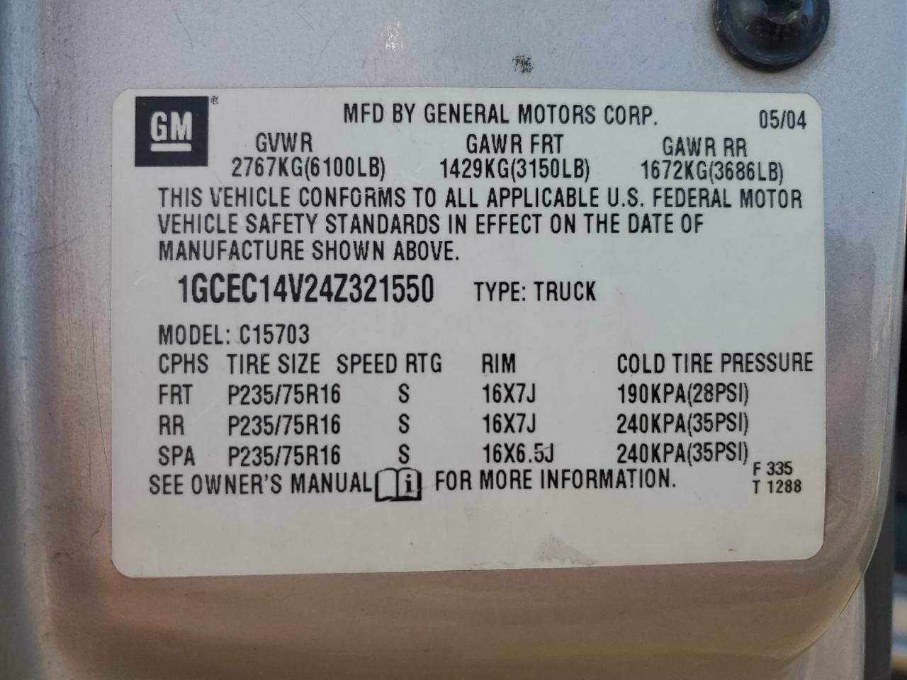 2004 Chevrolet Silverado - Image 15