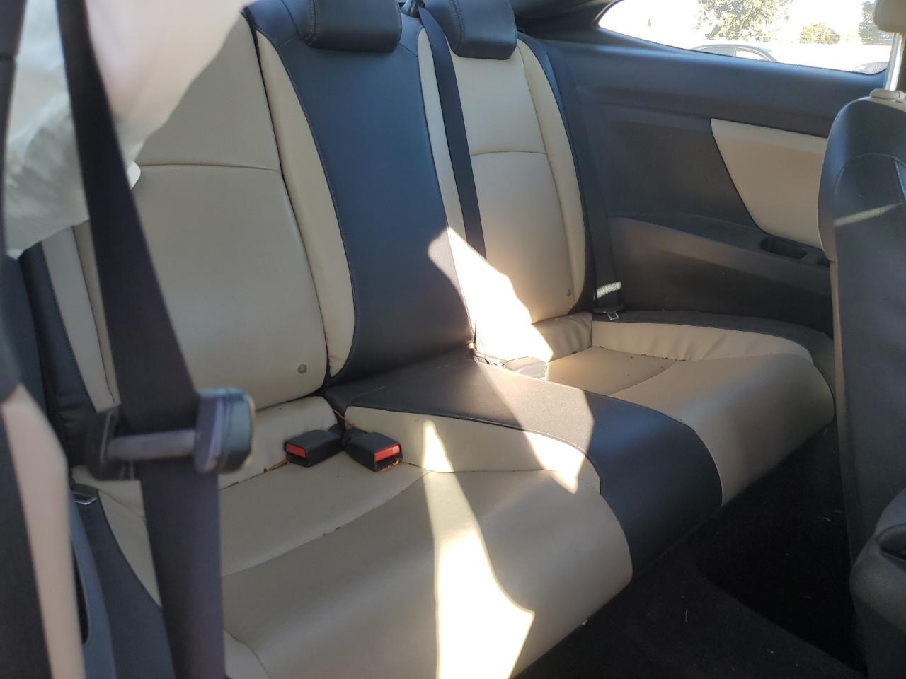 2016 Honda Civic - Image 11