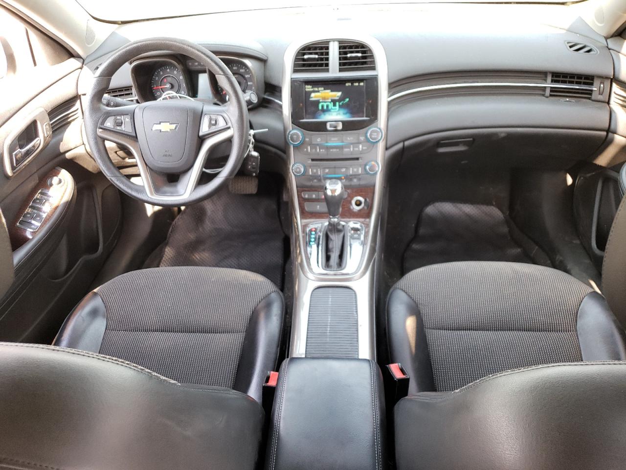 2013 Chevrolet Malibu - Image 8
