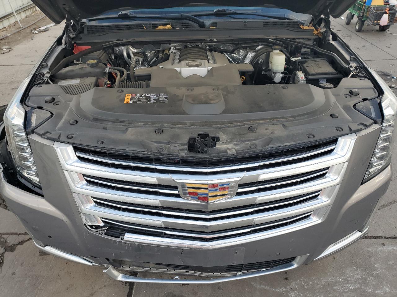 1GYS4DKJ4HR234931 2017 Cadillac Escalade Platinum