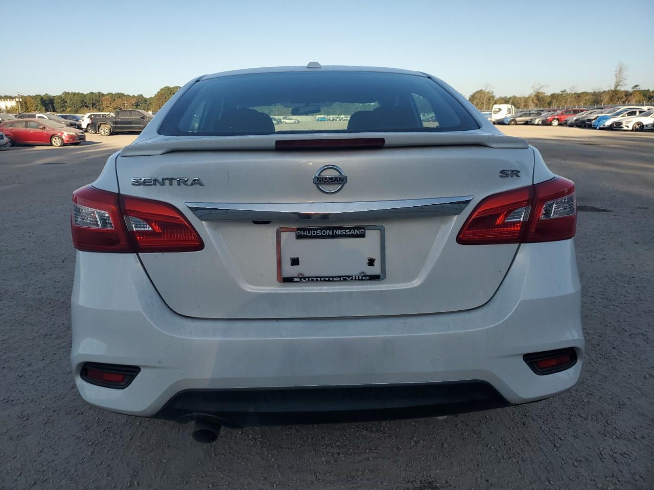 2017 Nissan Sentra S VIN: 3N1AB7AP0HY352843 Lot: 76546304